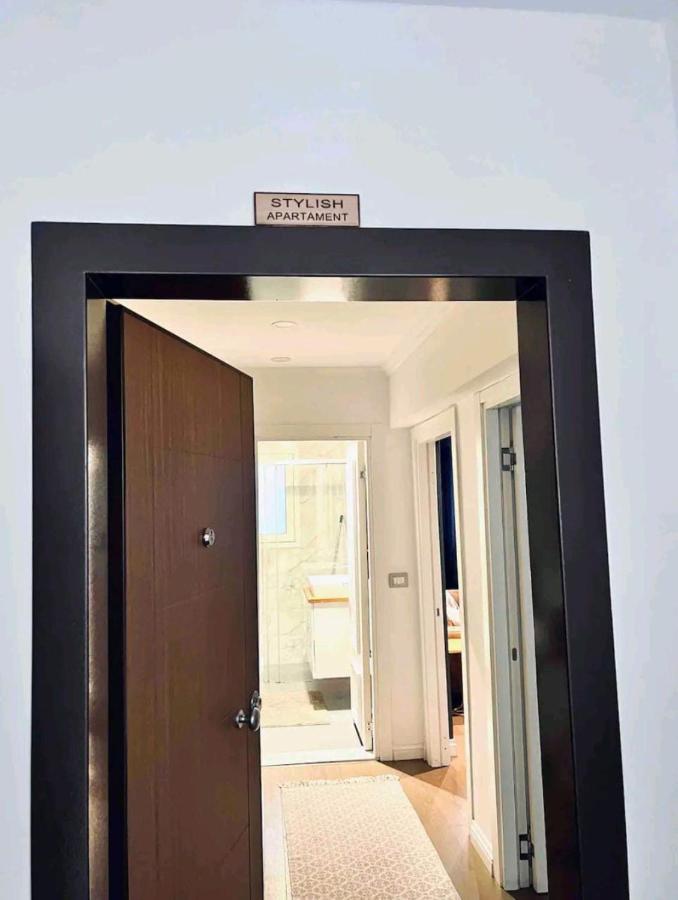 Cozy & Stylish Apartment Тирана Экстерьер фото