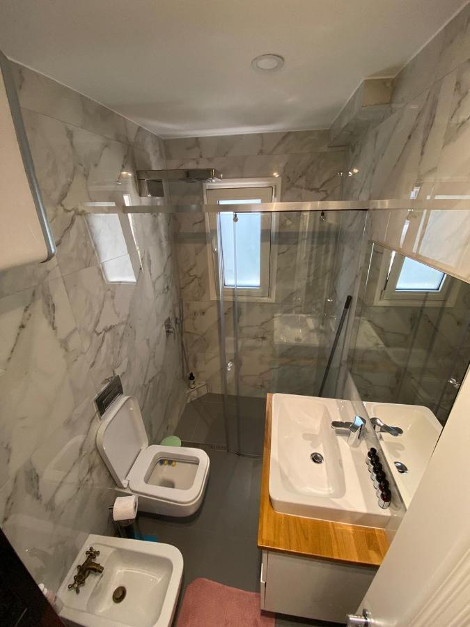 Cozy & Stylish Apartment Тирана Экстерьер фото